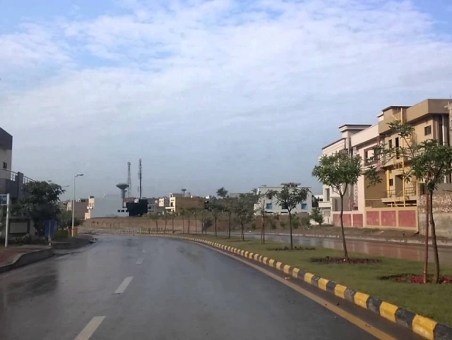 8 Marla Double Storey Safari Home For Rent Bahria town Phase 8 Rawalpindi