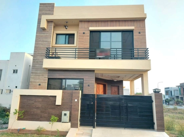 BRAND NEW HOUSE FOR RENT IN DHA 9 TOWN