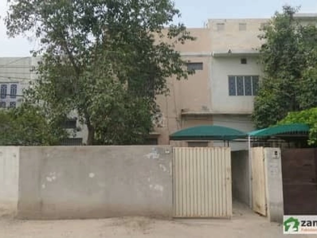 7 Marla Upper Portion For Rent in Model Town A, Bahawalpur